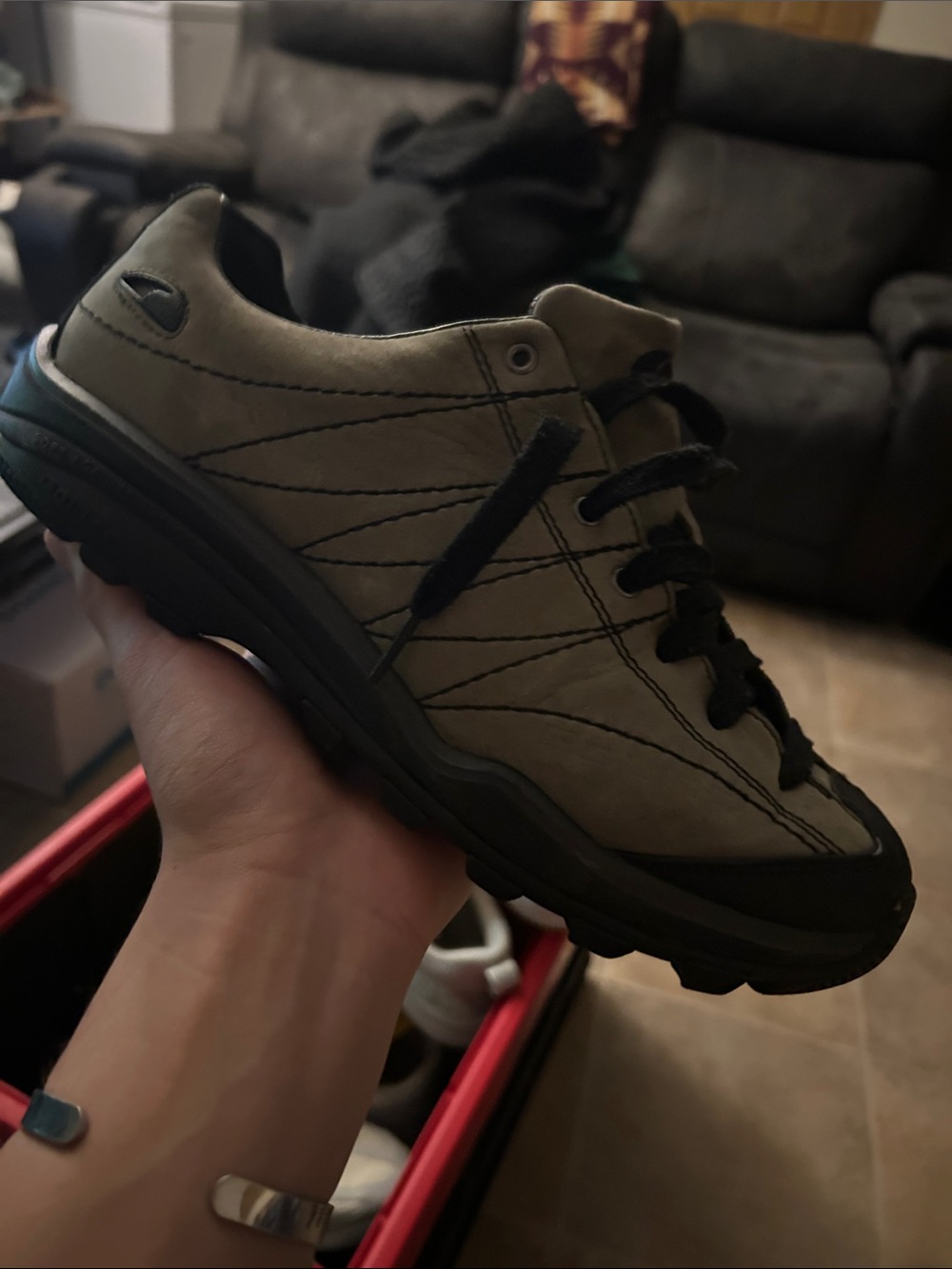 Men's Casual Lace-Up Shoe in Olive Green and Black